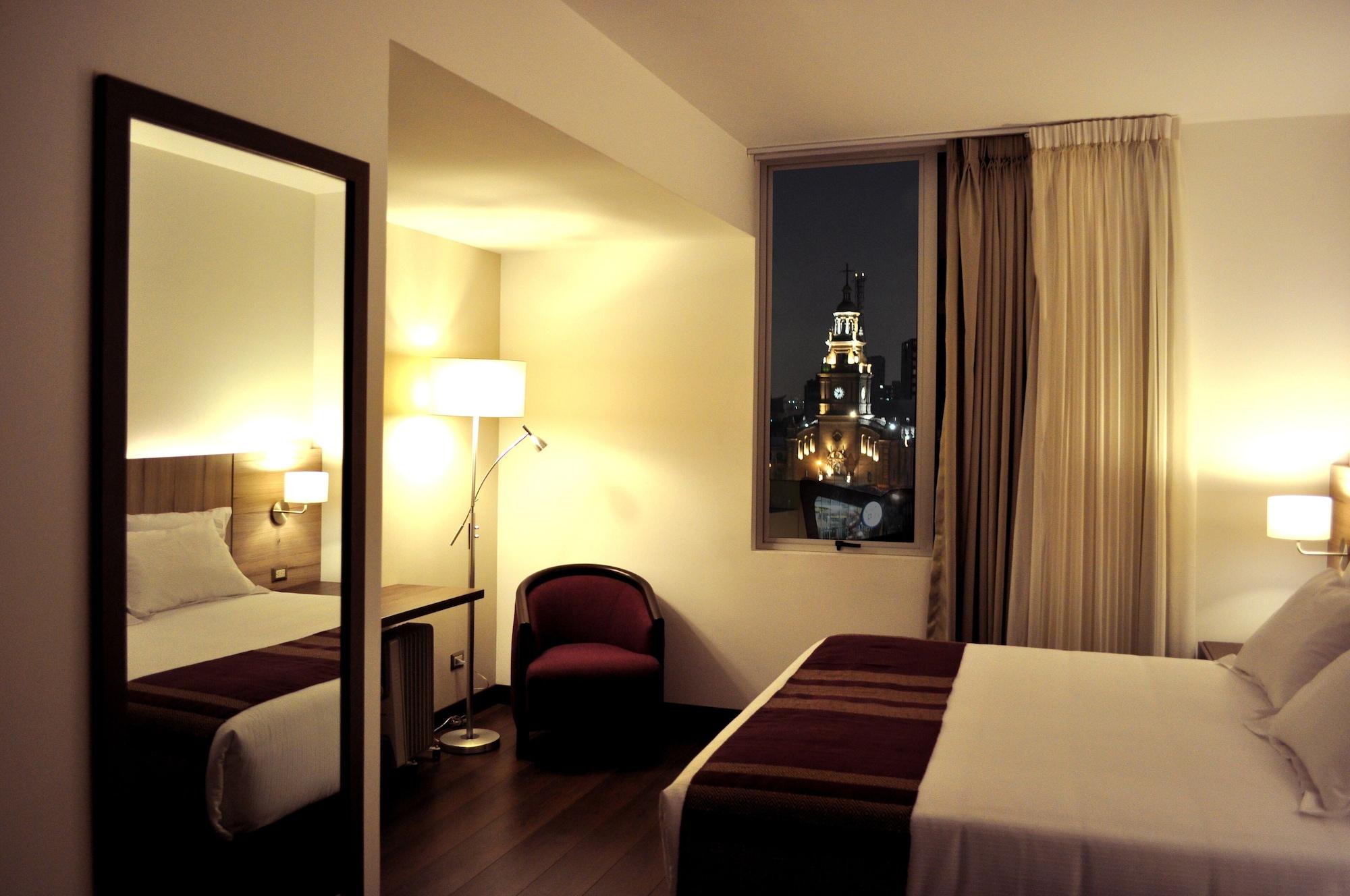 Aku Hotel