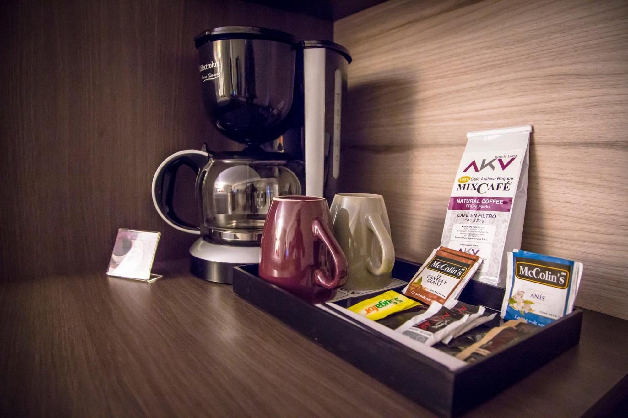 Aku Hotel 4*