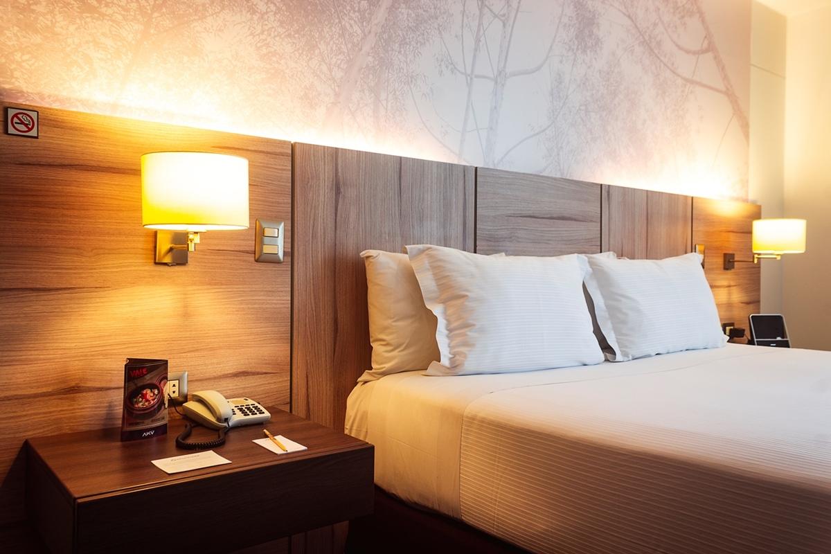 Aku Hotel 4*